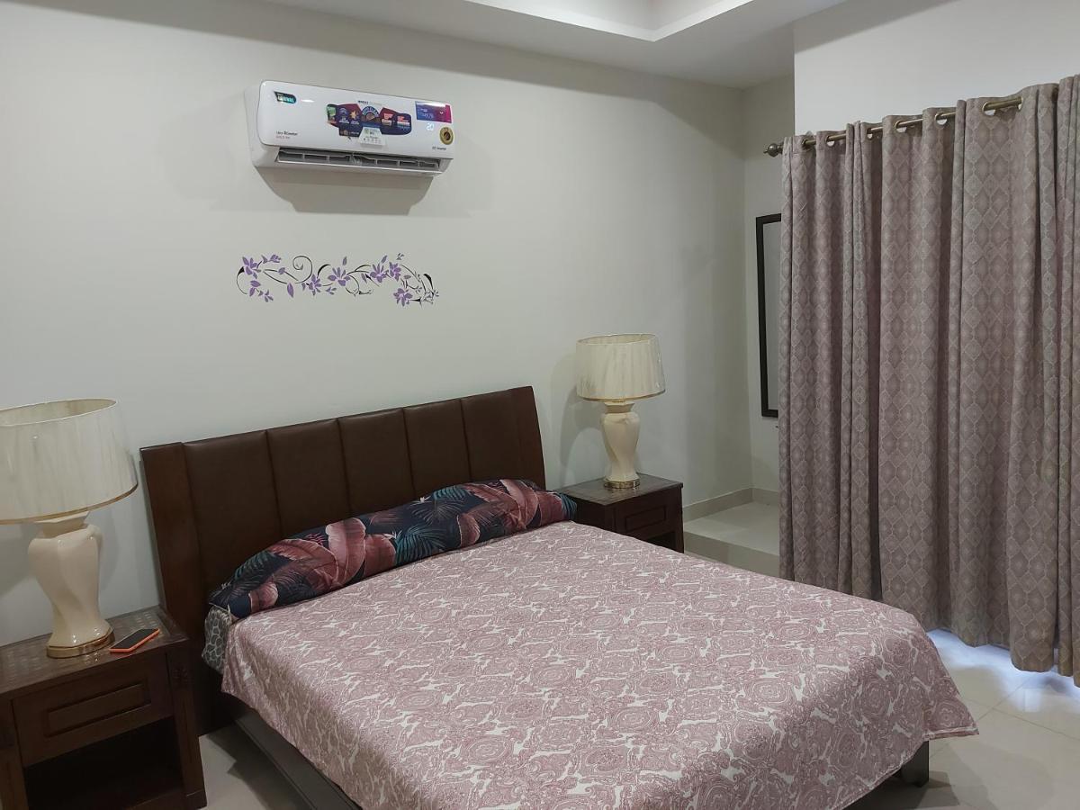 The River View Apartment Rawalpindi Exterior foto